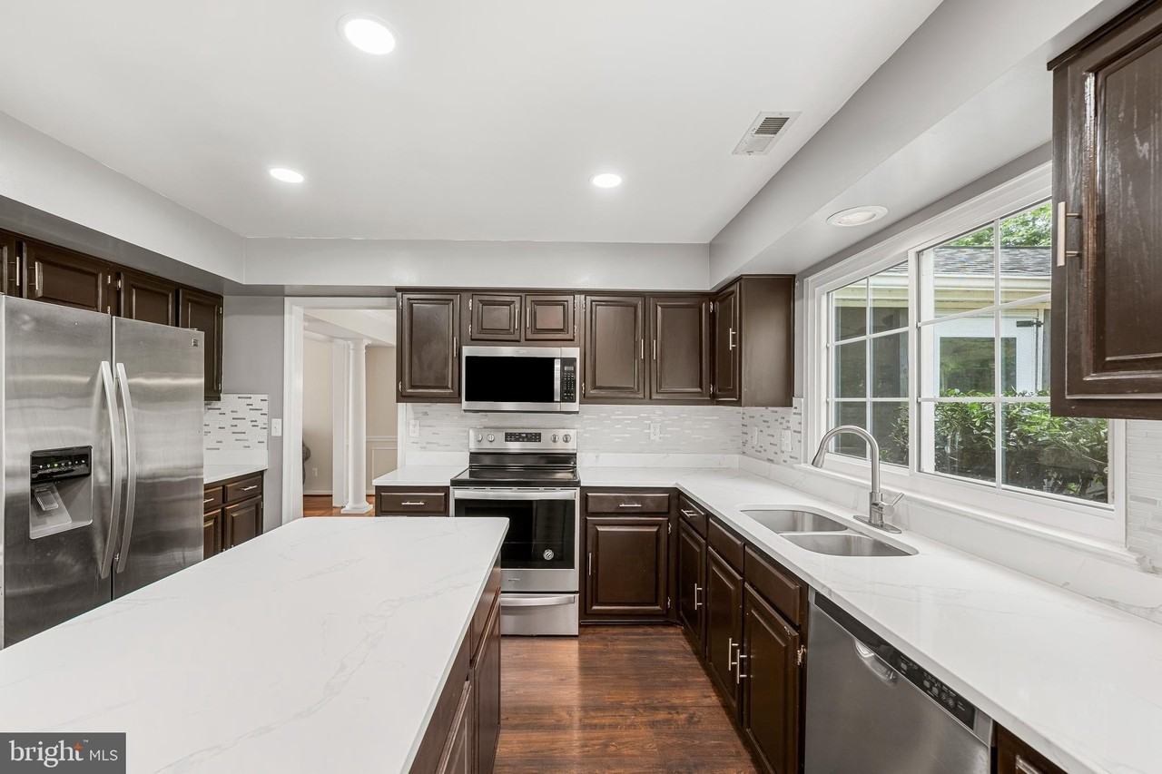 2985 Marsh Hawk Dr - Photo 4 of 36