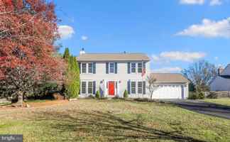 featured image of 8301 Whitebark Ct