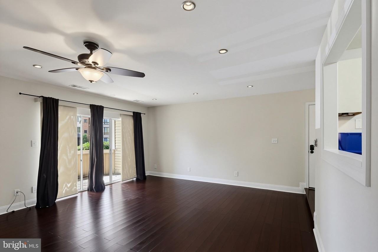 13123 Wonderland Way #13-135 - Photo 7 of 34