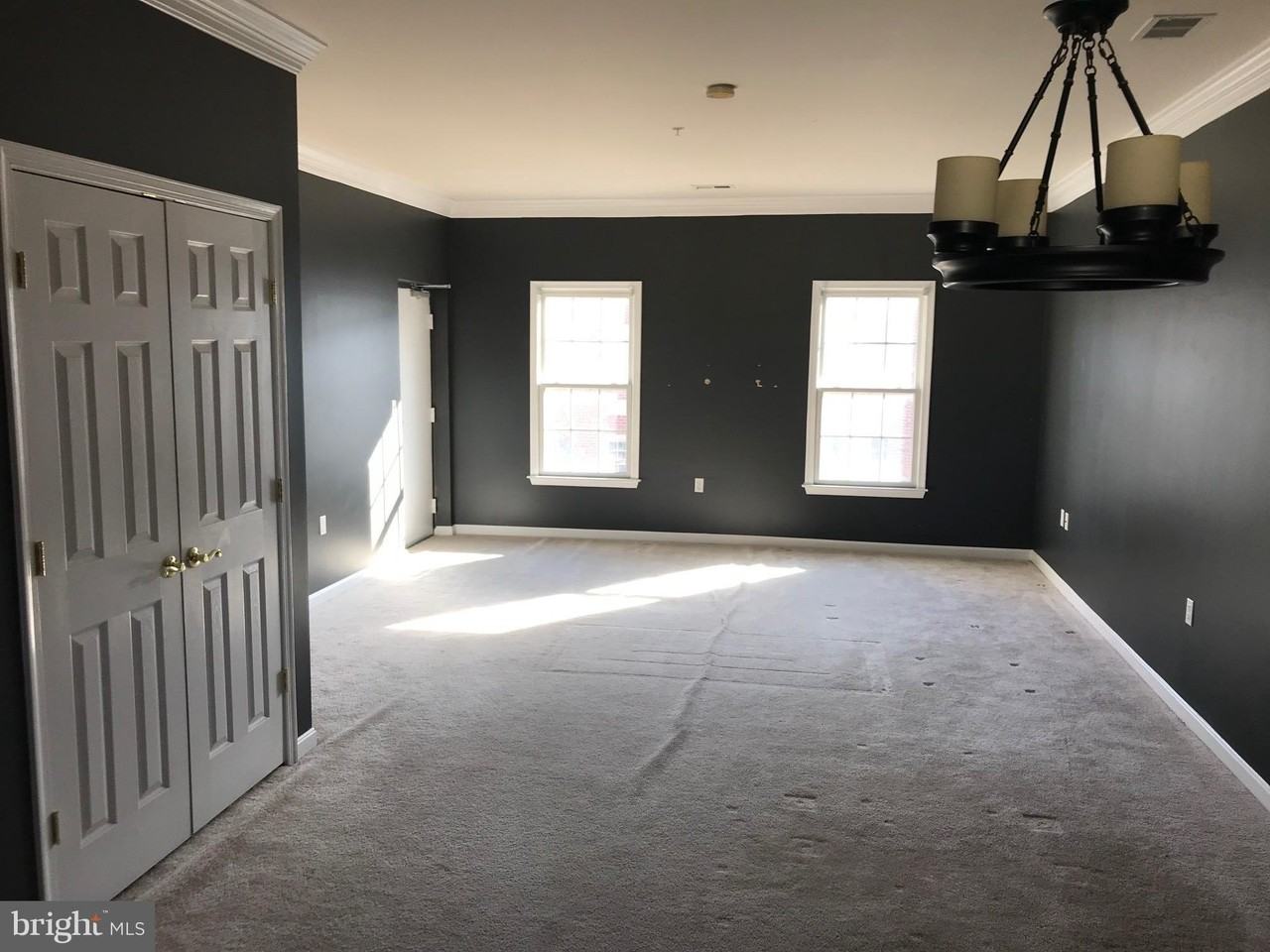 414 Main St #300 - Photo 4 of 9