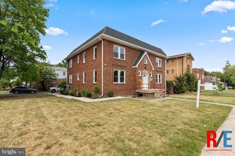 4100-UNIT 1 QUEENSBURY Road - Photo 3 of 24
