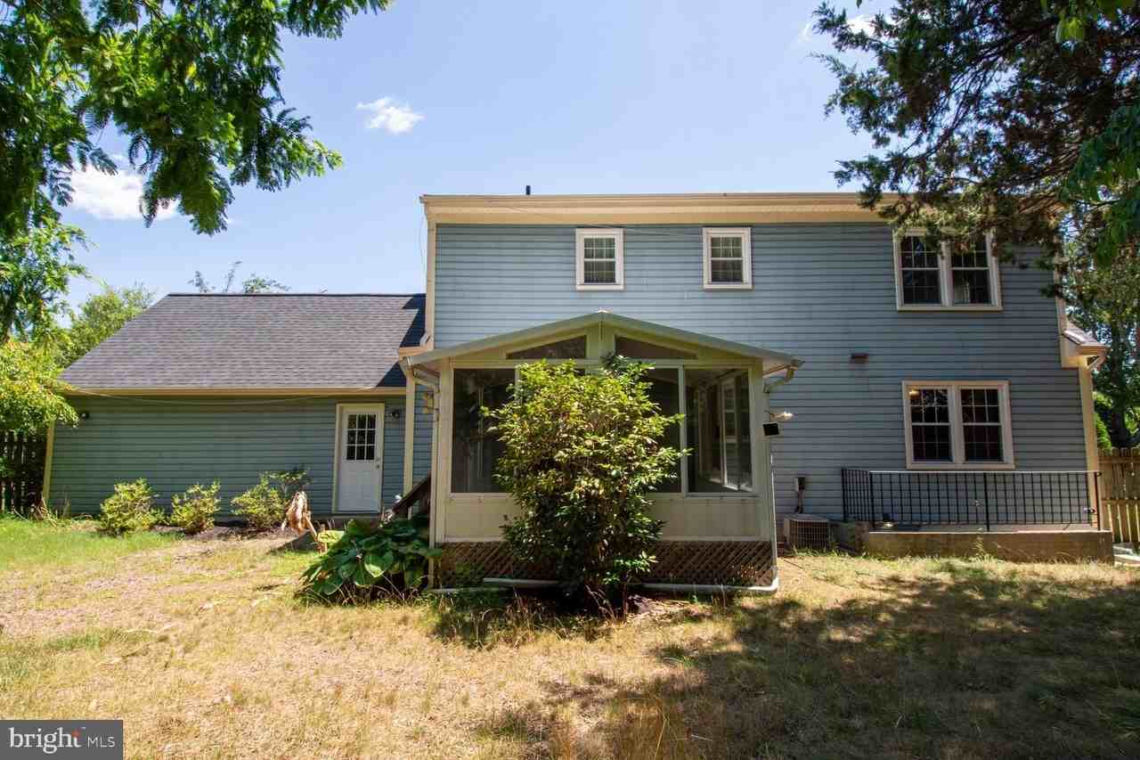 11940 Galaxy Ln - Photo 6 of 25