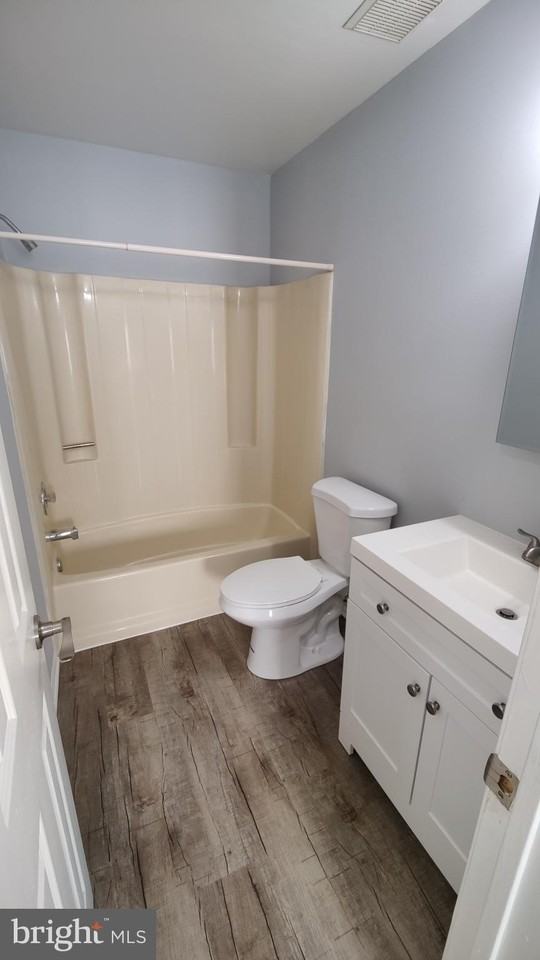 1602 Britton Pl - Photo 7 of 11