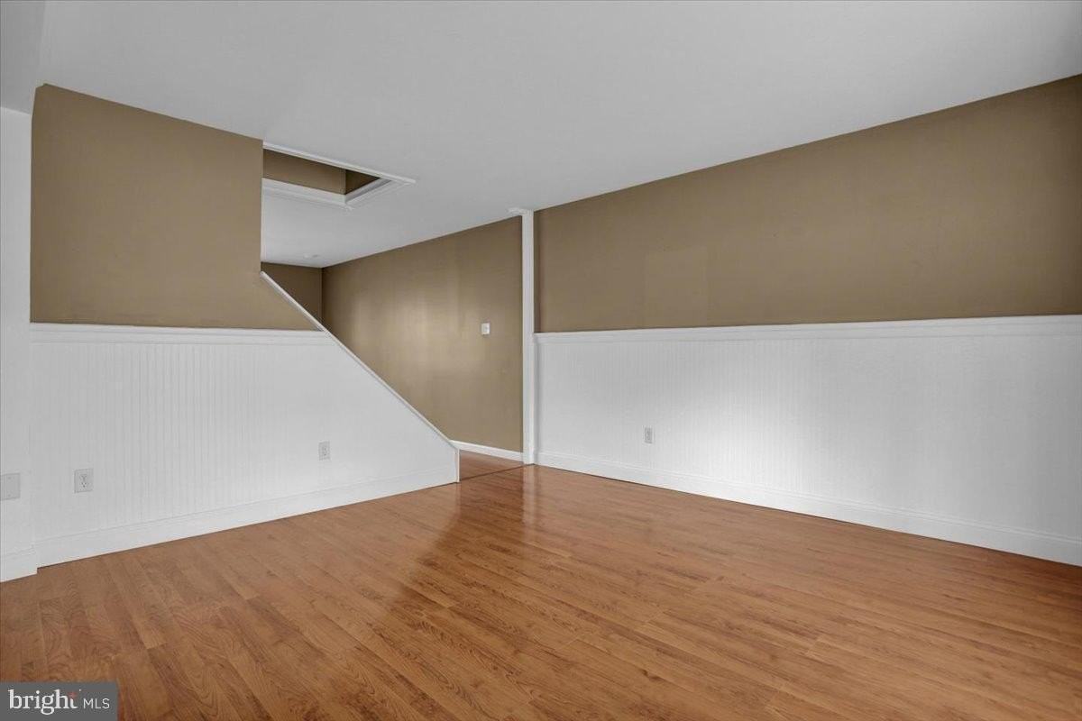423 S 5th St - Photo 4 of 30