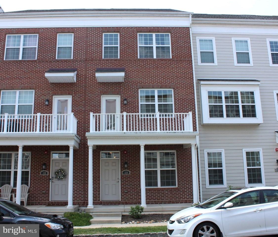 120 Prince George St