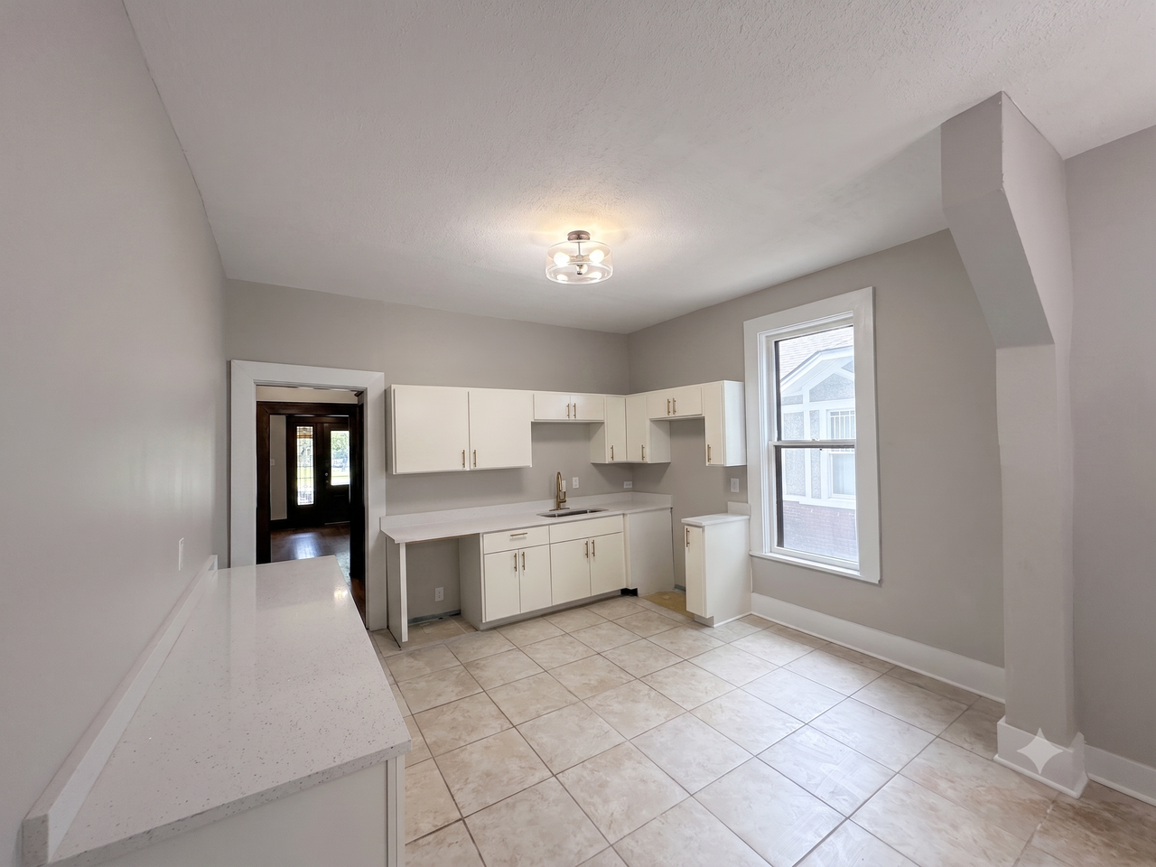 1258 Agnes Pl #1 - Photo 6 of 50
