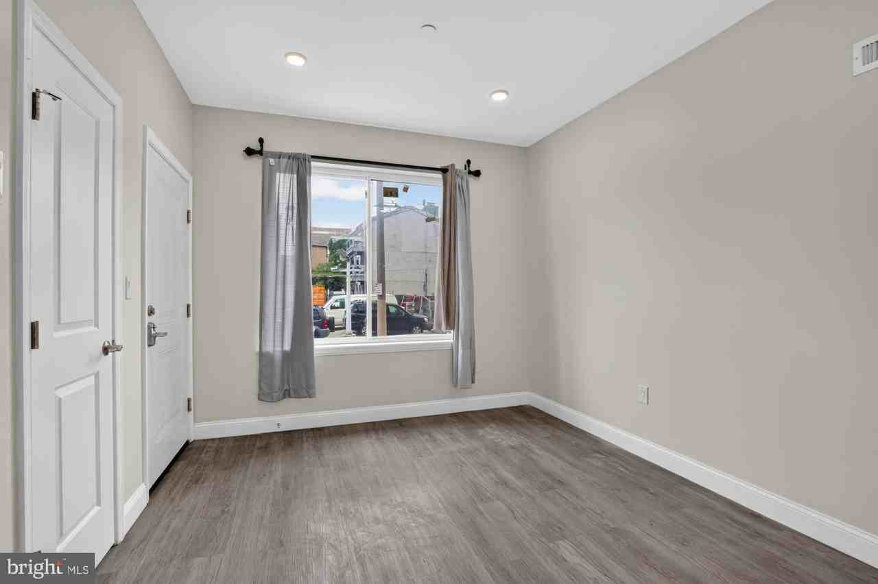 519 N 11th St #A - Photo 6 of 26