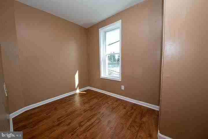 509 N Paxon St - Photo 7 of 23