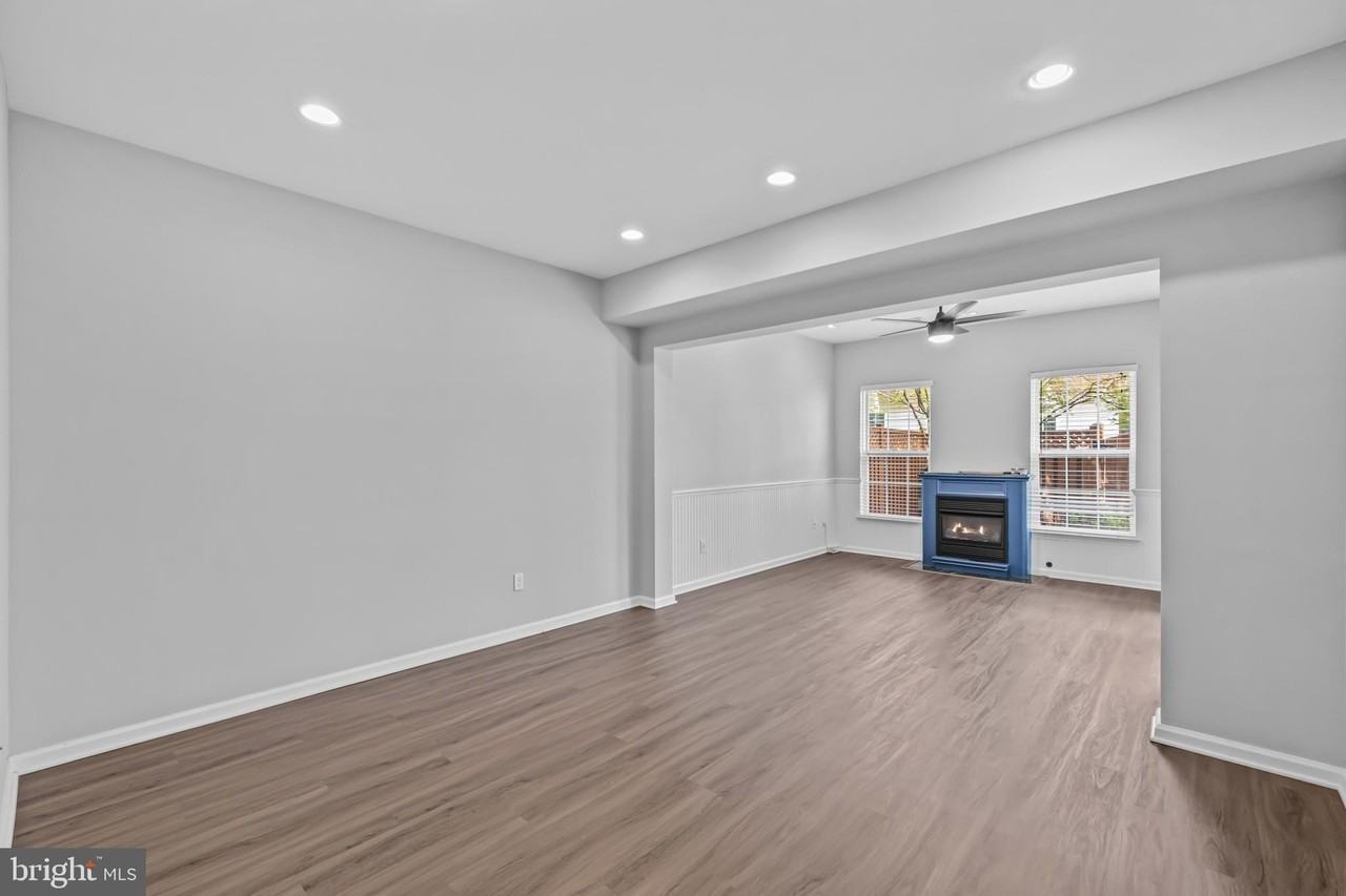 5011 Waple Ln - Photo 6 of 50