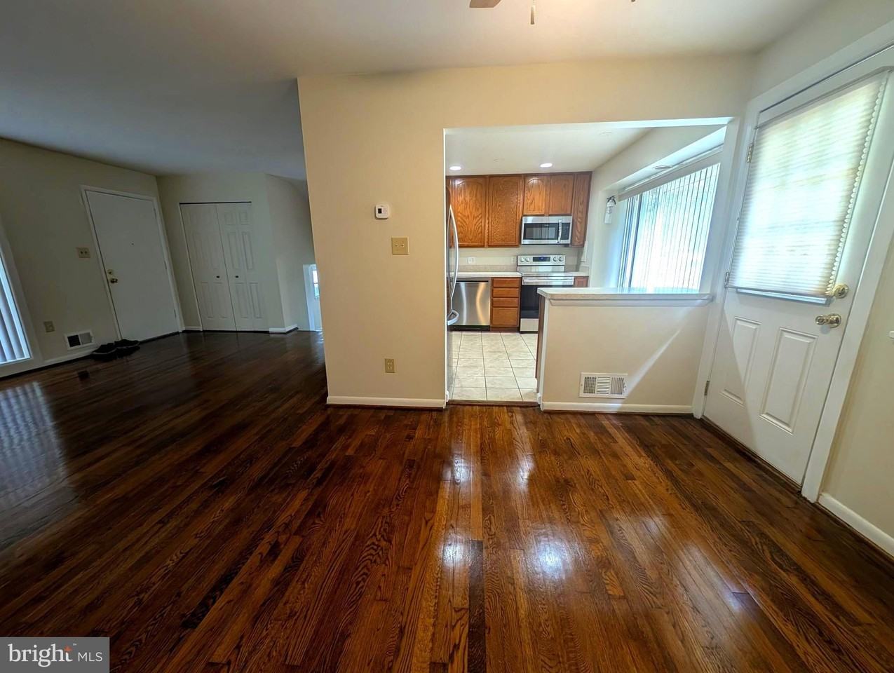 4503 Picot Rd - Photo 5 of 26
