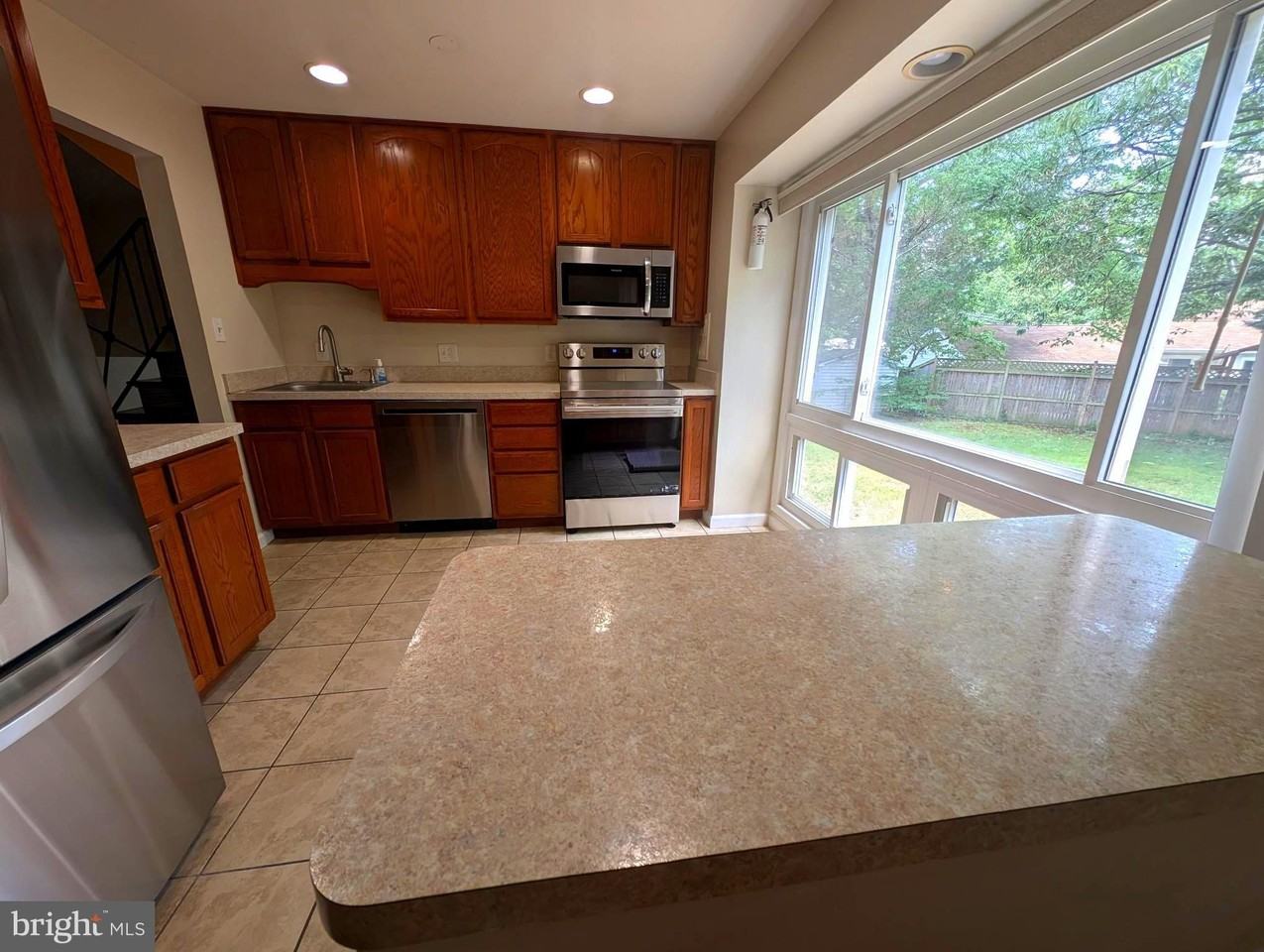 4503 Picot Rd - Photo 6 of 26