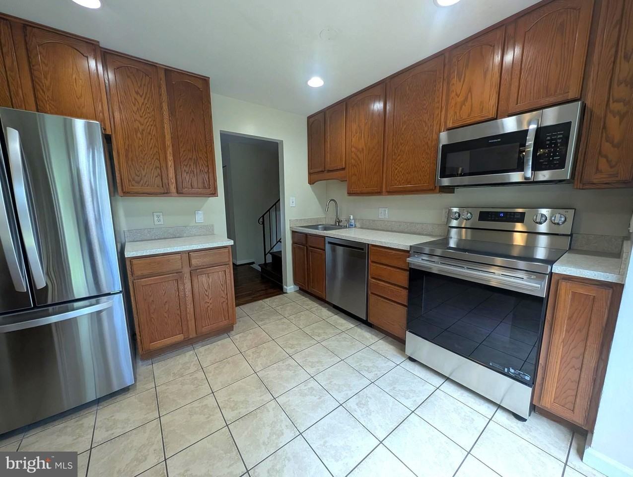4503 Picot Rd - Photo 7 of 26