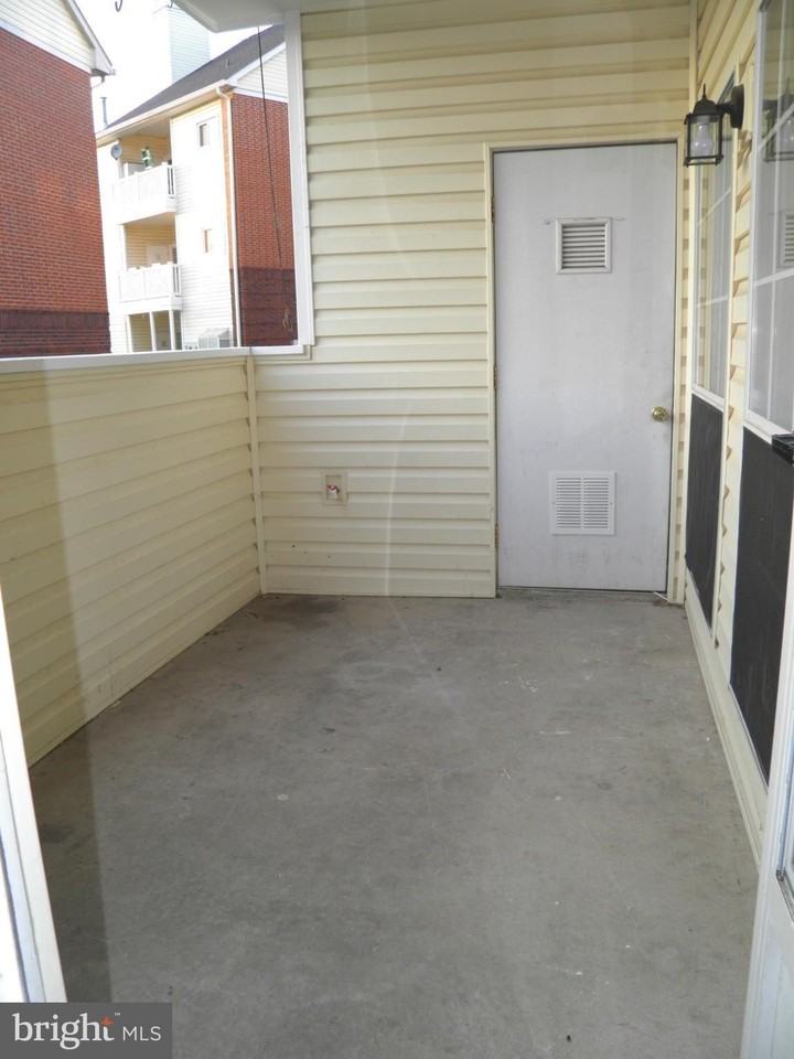 666 Gateway Dr Se #501 - Photo 4 of 7