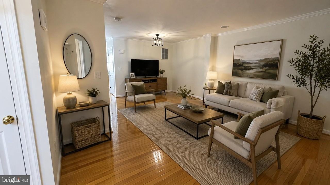 9611 Normanton Way - Photo 5 of 36