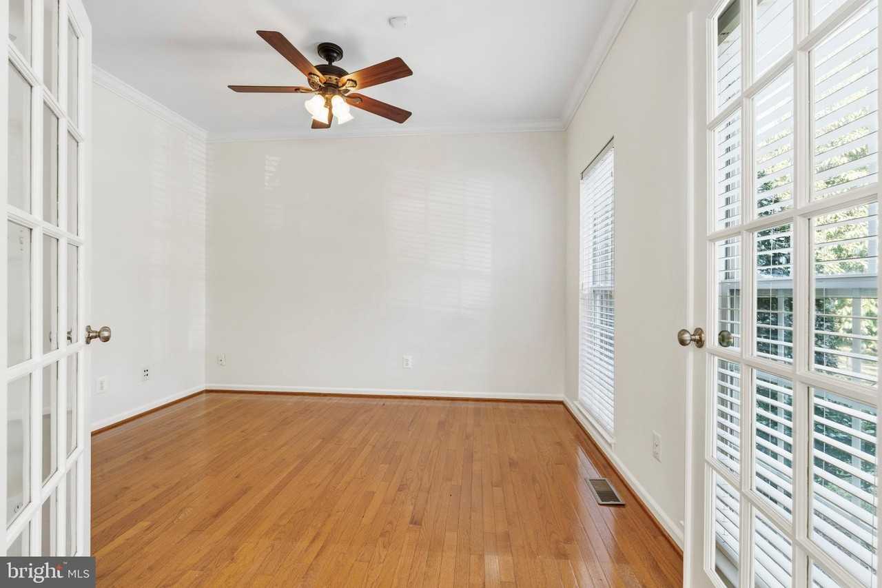 2440 Five Fathom Cir - Photo 4 of 35