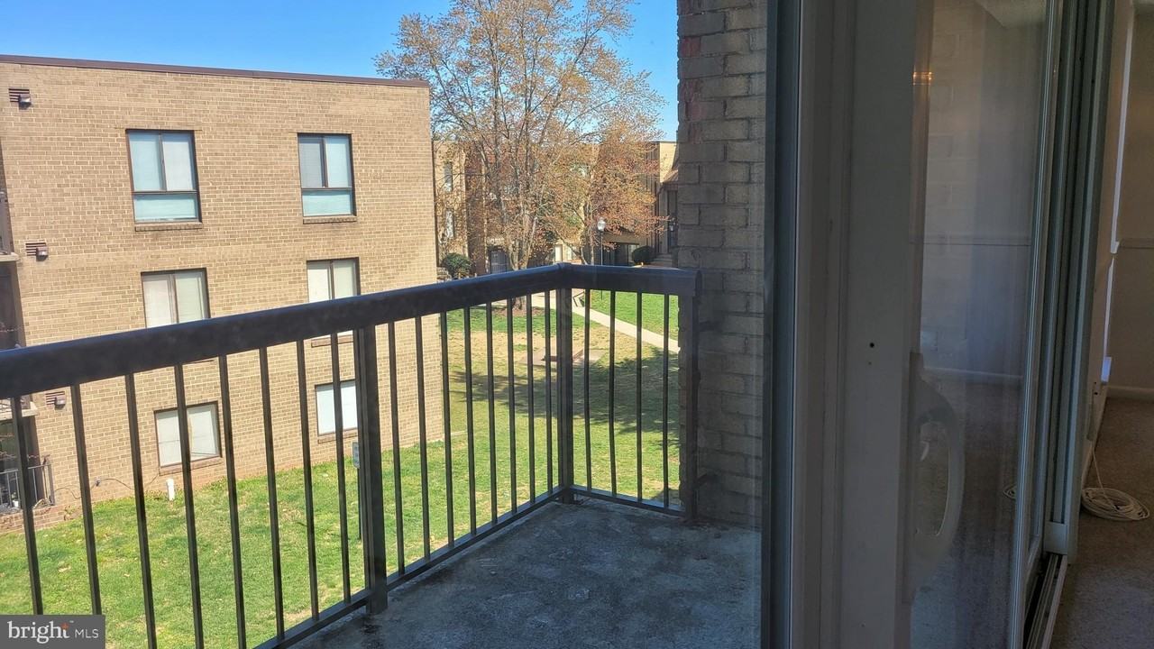 7597 Gales Ct #204 - Photo 5 of 17