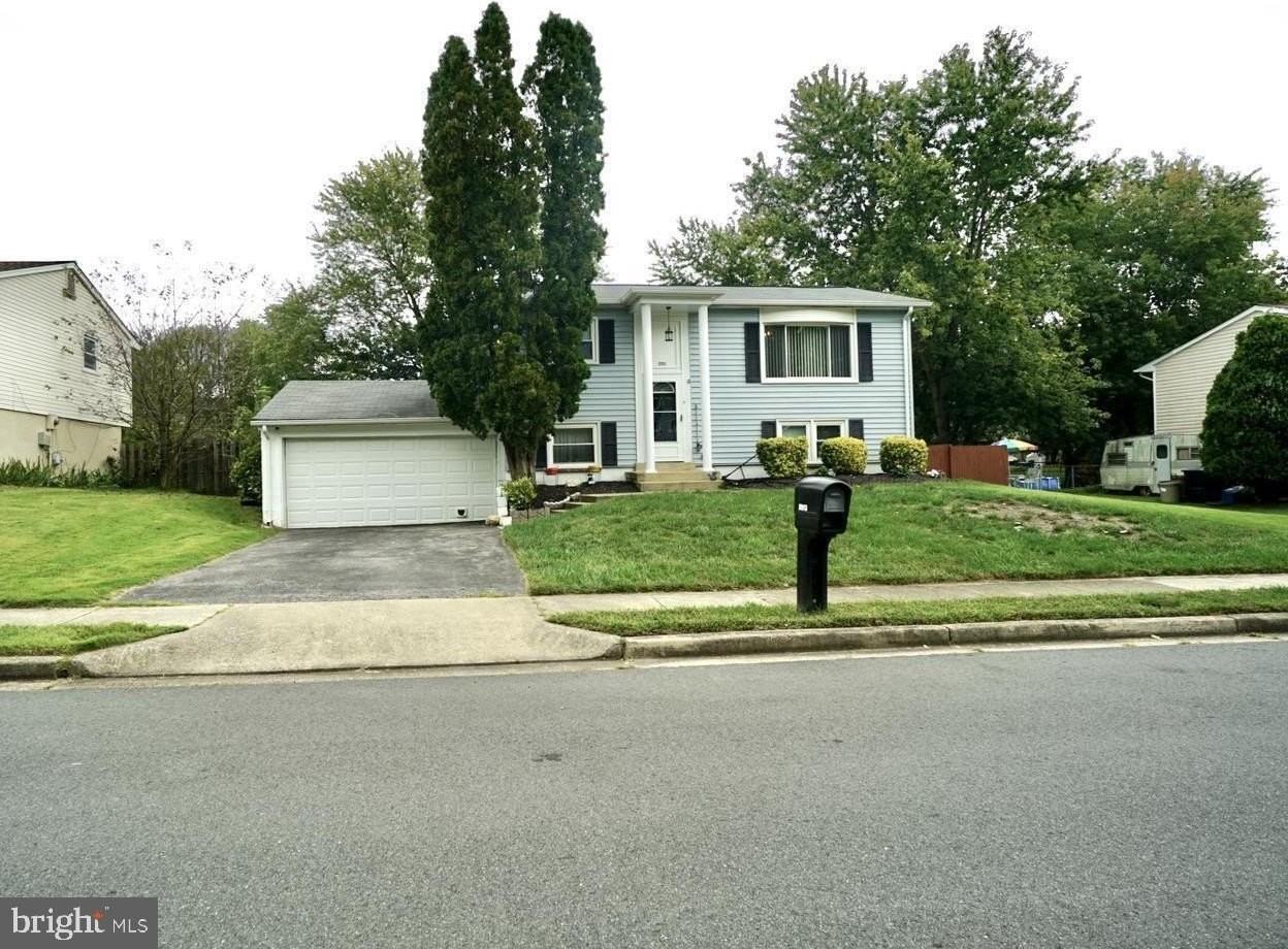 12913 Kerrydale Rd - Photo 2 of 5
