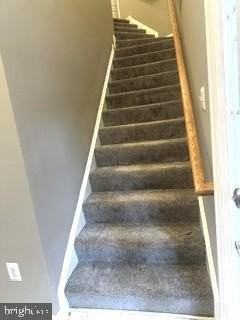13884 Greendale Dr - Photo 3 of 20