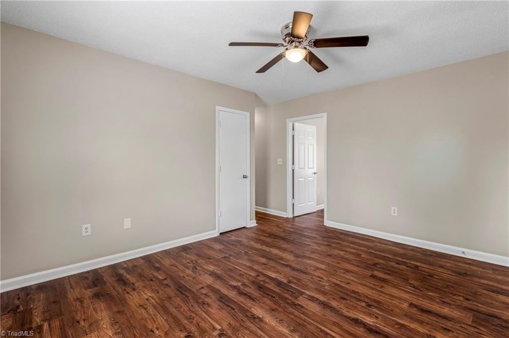 2210 E Market St - Photo 6 of 21