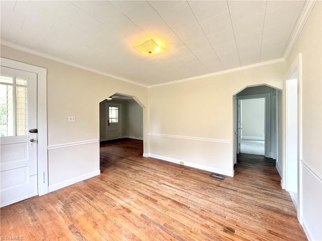 103 Tabor St - Photo 5 of 16