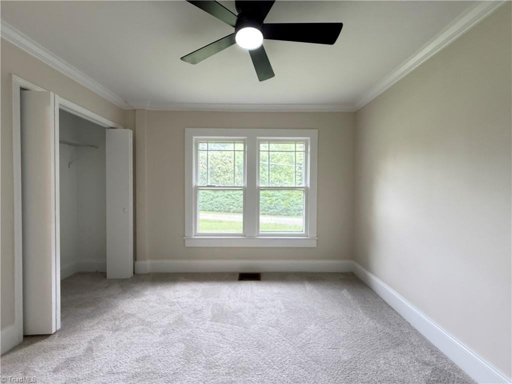 103 Tabor St - Photo 7 of 16