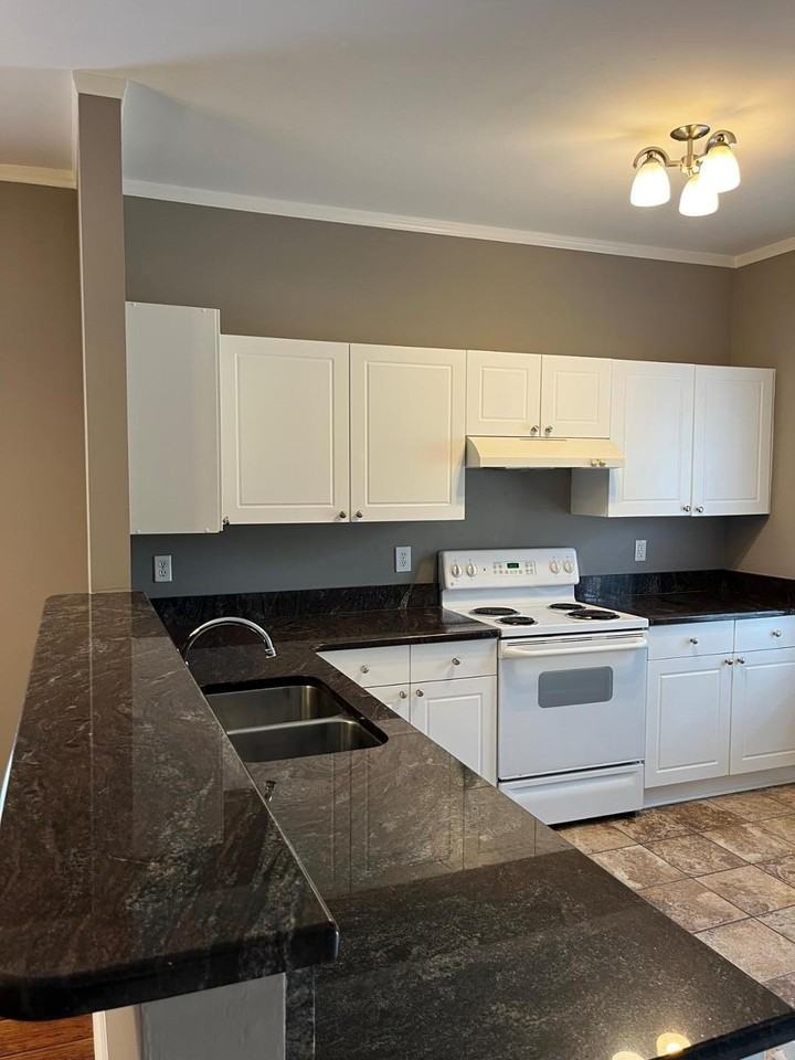 321 Woodson Dr - Photo 6 of 24