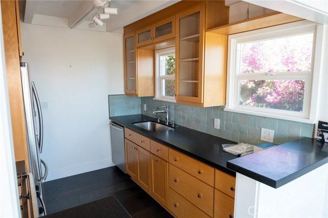31684 Fairview Rd - Photo 5 of 8