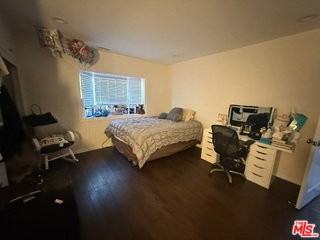 14151 Chandler Blvd - Photo 2 of 8