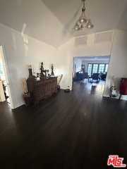 14151 Chandler Blvd - Photo 7 of 8