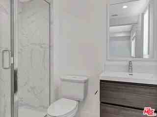 5752 Kester Ave - Photo 2 of 8