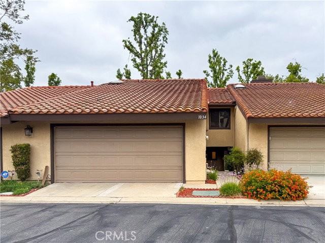 1034 S Romney Dr - Photo 2 of 8