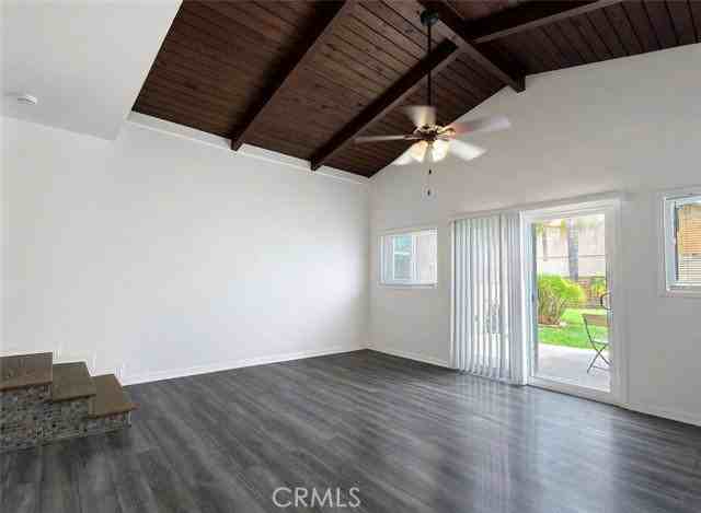 5493 E 29th St - Photo 6 of 8