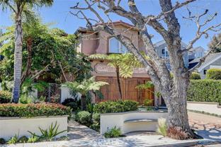 3005 N Poinsettia Ave - Photo 1 of 1