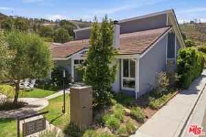 featured image of 1314 Avenida De Cortez