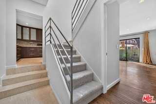 1727 Delaware Ave - Photo 6 of 7