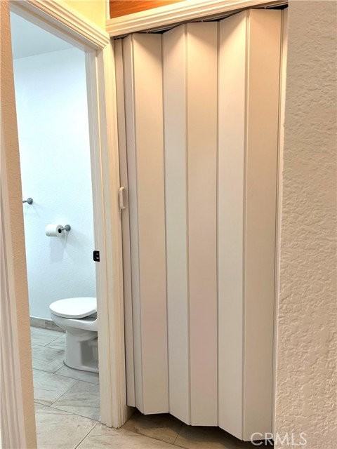 2149 Greenfield Ave - Photo 6 of 8