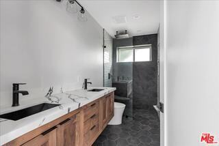 12420 Idaho Ave - Photo 5 of 8