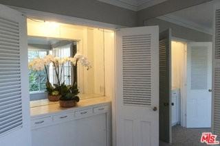 951 Masselin Ave - Photo 6 of 8