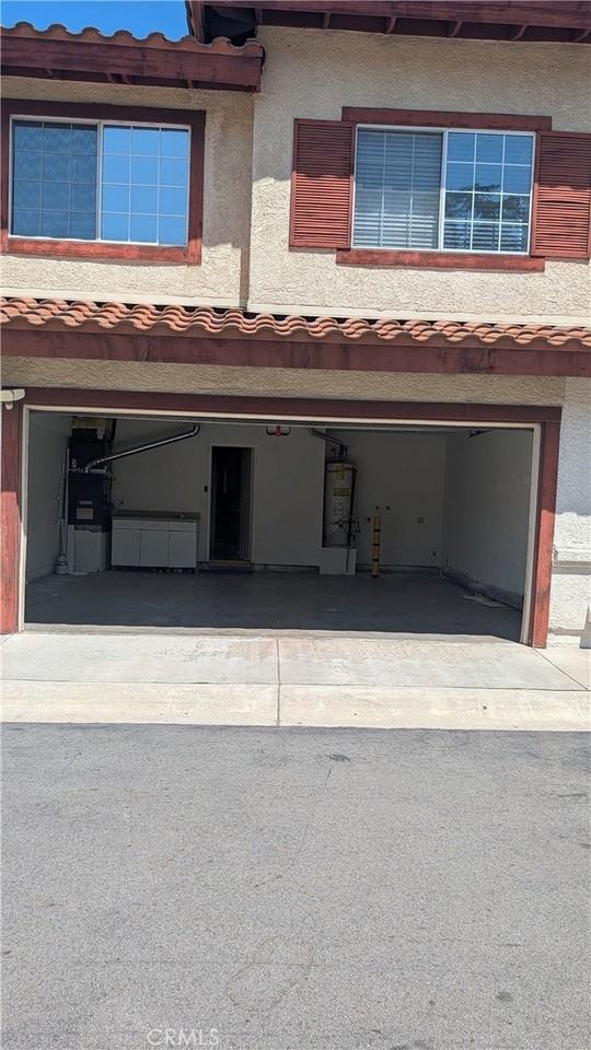 212 Brandywine Ct - Photo 2 of 5