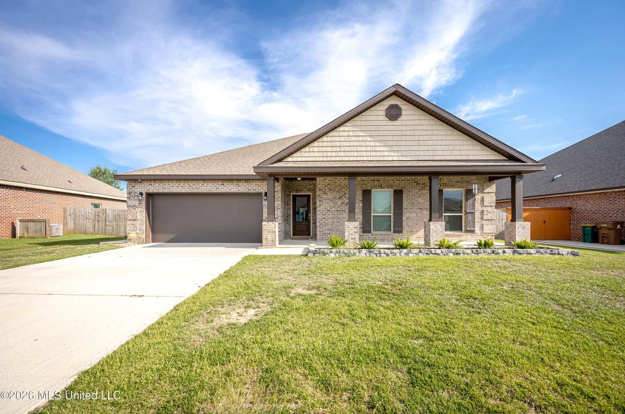 10630 Harvest Dr - Photo 3 of 41