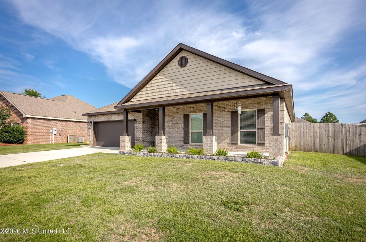 10630 Harvest Dr - Photo 5 of 41