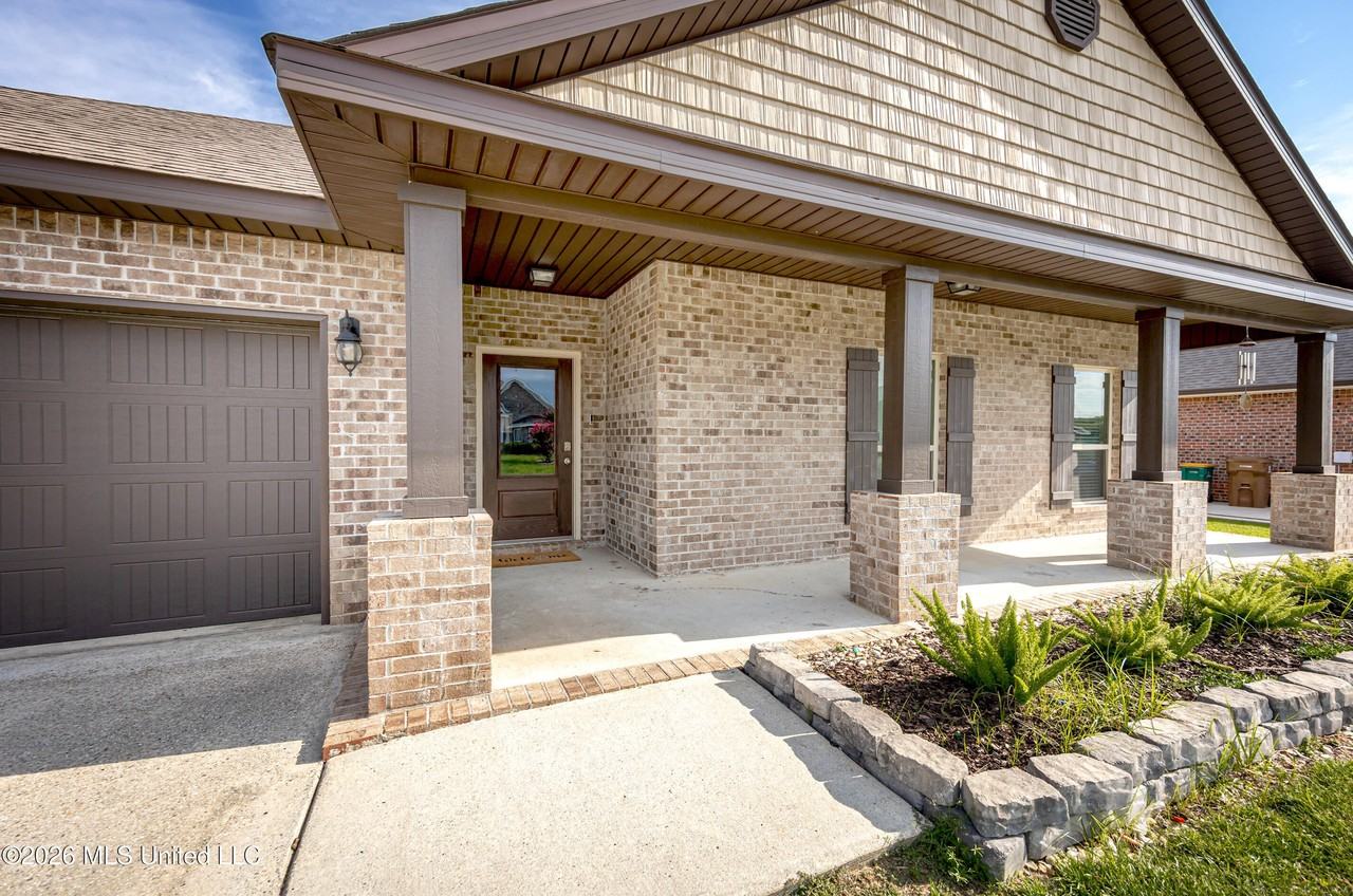 10630 Harvest Dr - Photo 6 of 41