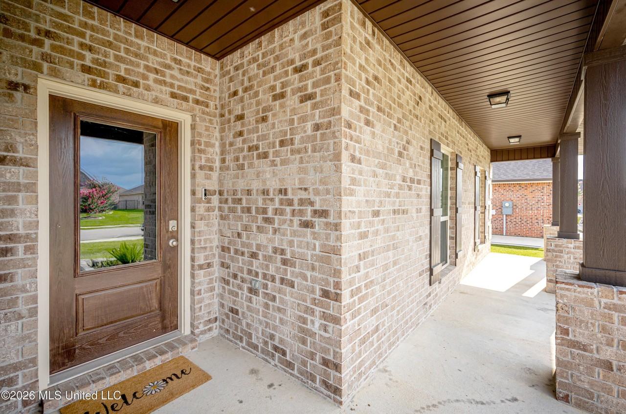 10630 Harvest Dr - Photo 7 of 41