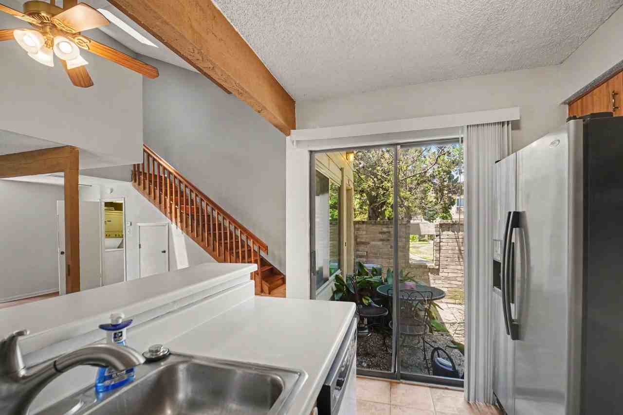 3150 Windchase Blvd - Photo 5 of 18