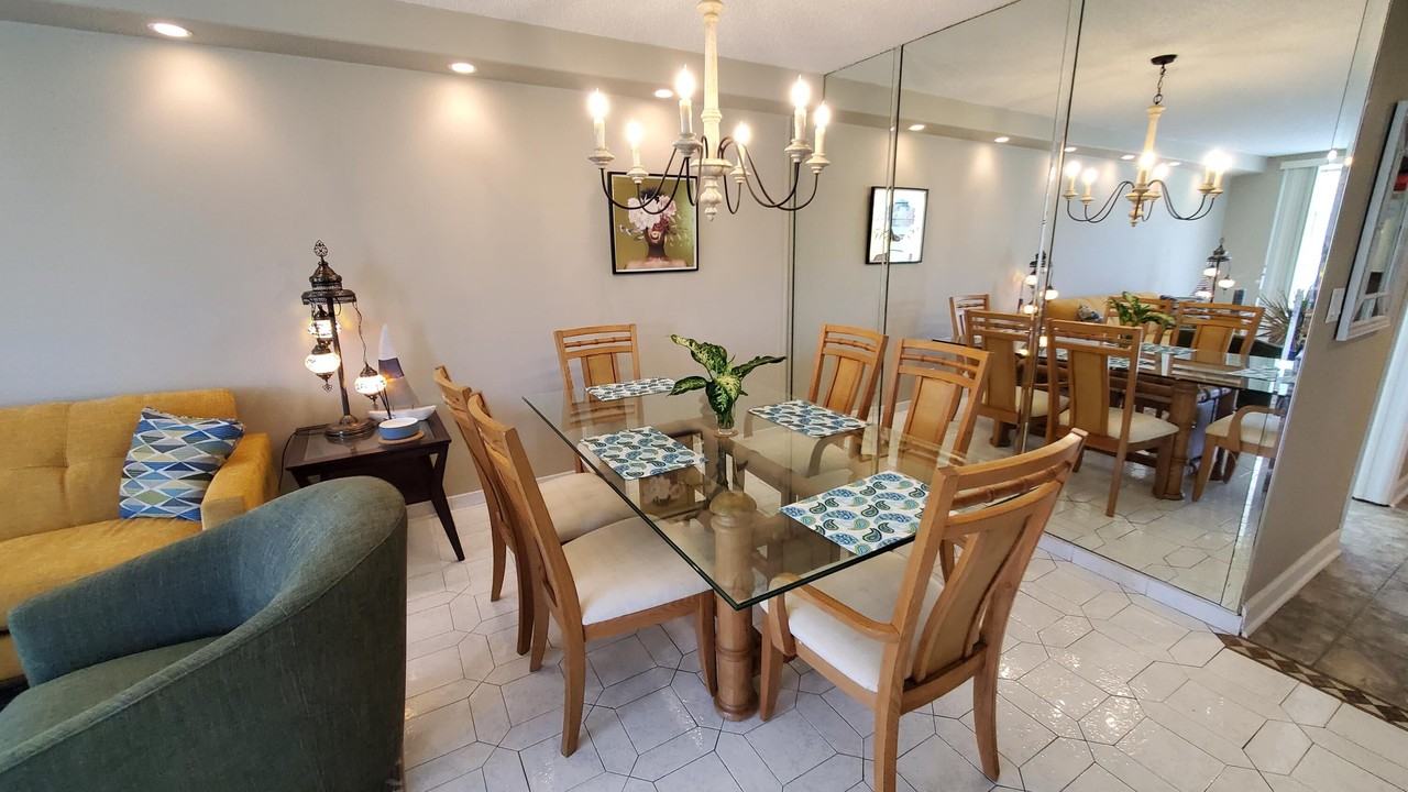 3800 Oaks Clubhouse Dr - Photo 4 of 41