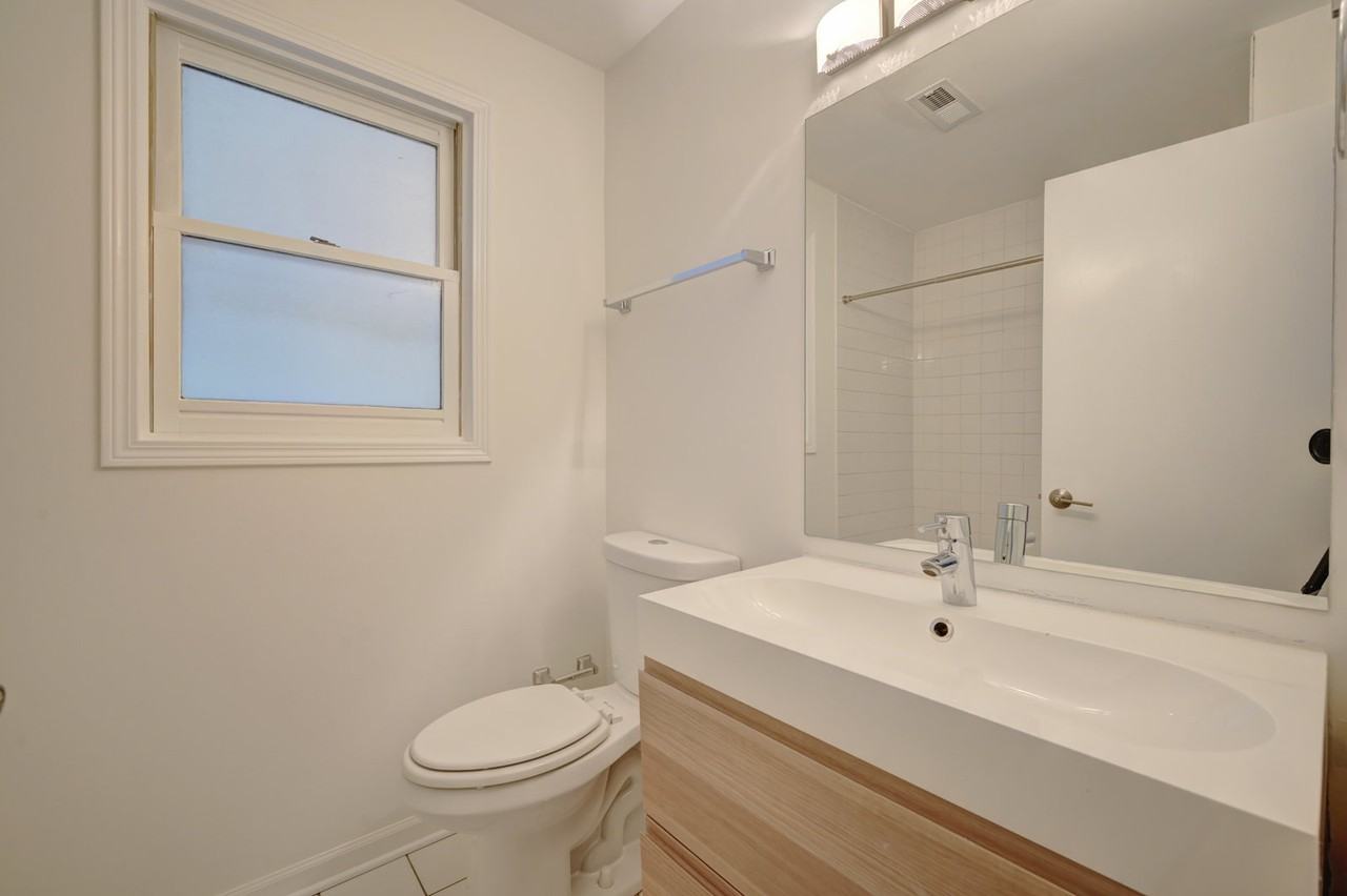 1444 N Campbell Ave #1A - Photo 6 of 8