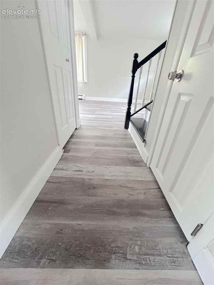 241 Elmwood Dr - Photo 5 of 24