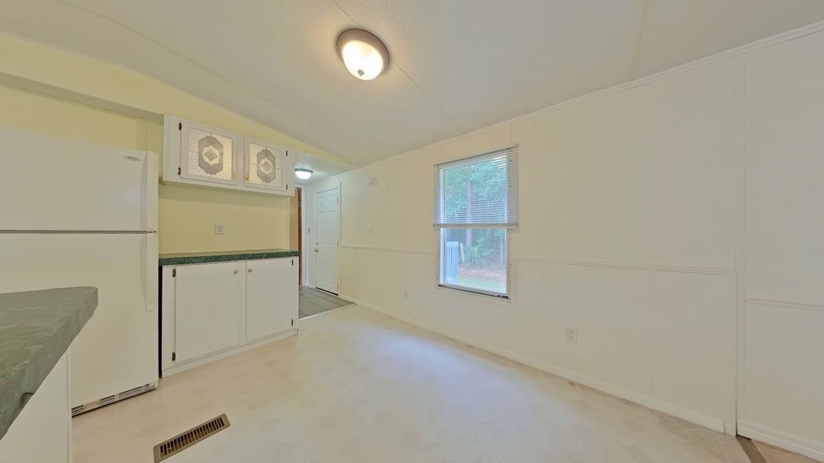 3020 Aplin Rd - Photo 5 of 14