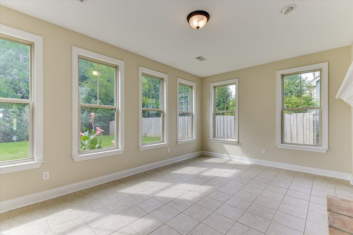 4215 Windslow Dr - Photo 6 of 50