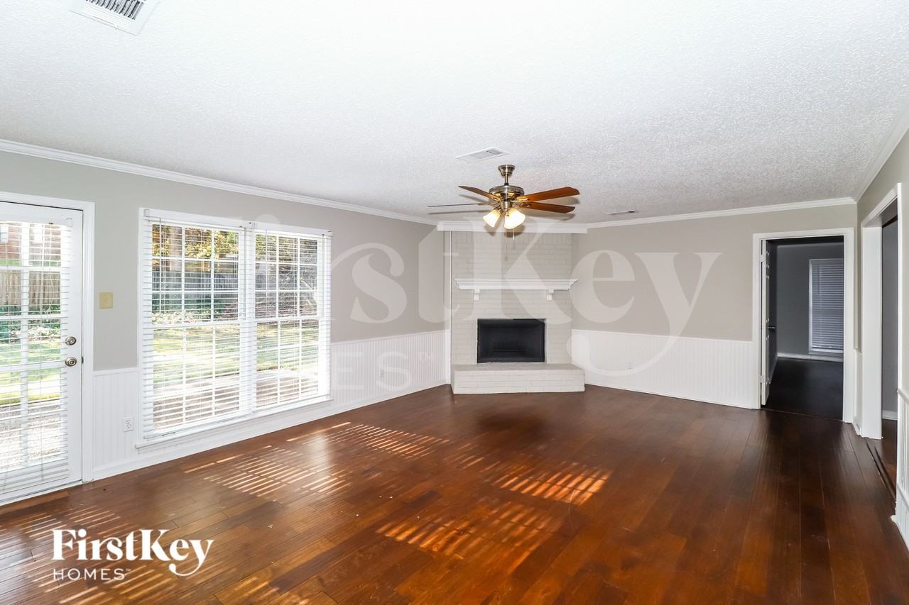 2175 Carrollwood Ln - Photo 5 of 16